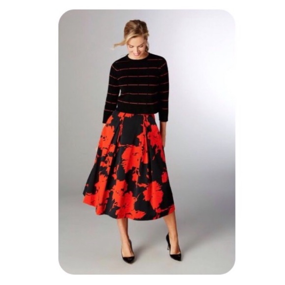 Carlisle Dresses & Skirts - CARLISLE • Gorgeous Skirt